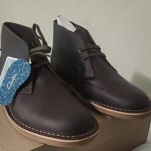 Clarks Men's Rich Brown Chukka Boots